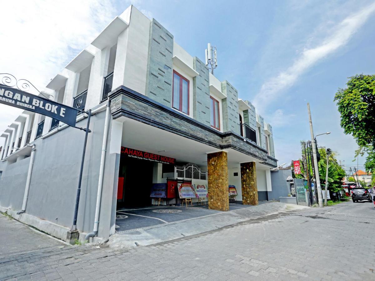 Oyo 90859 Cahaya Guest House Pesanggaran Eksteriør bilde