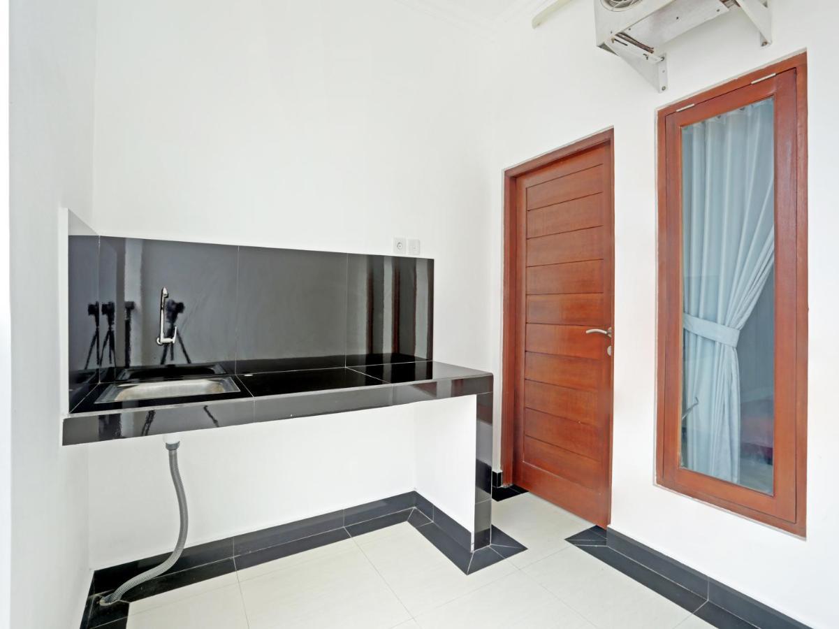 Oyo 90859 Cahaya Guest House Pesanggaran Eksteriør bilde